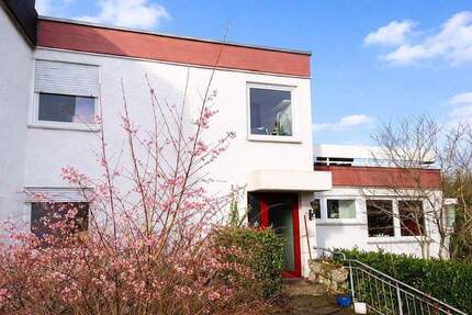 Familienfreundliches Terrassenhaus mit Einliegerwohnung - Blaustein Klingenstein