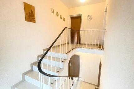 Wohnung 3 ZKB ,84qm, 3.OG-Teil Möbliert - Völklingen