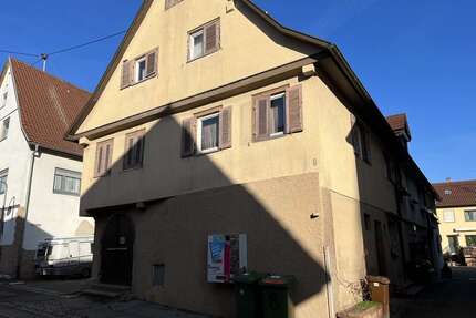 Haus zum Kaufen in Korntal-Münchingen 449.000,00 € 198 m²