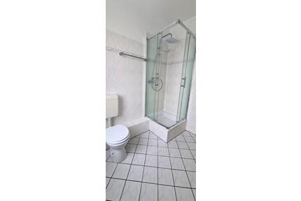 Große 4 Zimmer Wohnung mit 2 Bädern - Magdeburg Beyendorf-Sohlen