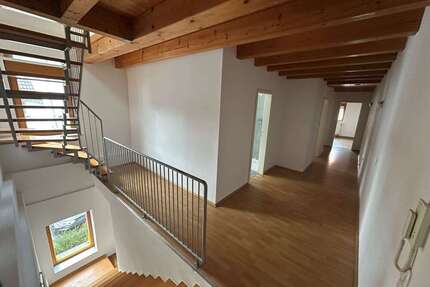 Haus zum Mieten in Friedberg Ossenheim 1.320,00 € 120 m²