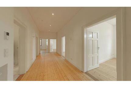 FuldaAm Fuße des Frauenberges: Stil hat ein neues Zuhause: 121 m² kernsanierte Altbau-Eleganz mit Gartenanteil