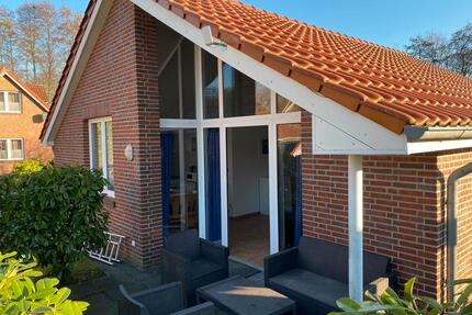 Häuschen mit Garten zu vermieten von Privat in Papenburg