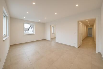 4-Zi.-Whg., 90 m², kernsaniert, Erstbezug 062026 - Saal an der Donau