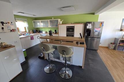 Einfamilienhaus zur Miete - 1.350,00&nbsp;EUR Kaltmiete, ca.&nbsp; 132,00&nbsp;m&sup2; in Knittlingen (PLZ: 75438)