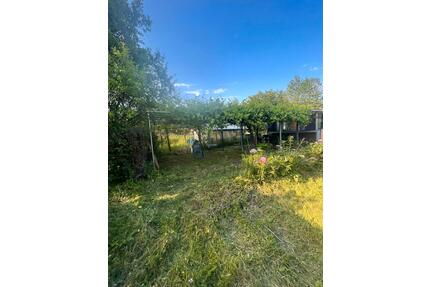 Pachtgarten - 1.700,00&nbsp;EUR Kaltmiete, ca.&nbsp; 0,00&nbsp;m&sup2; in Flintbek (PLZ: 24220)