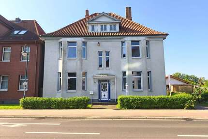 Haus zum Kaufen in Hagenow 220.000,00 € 260 m²