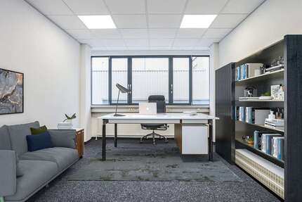 Büro in Berlin 426,00 € 22.27 m²