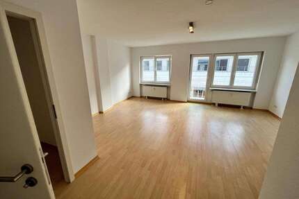 Wohnung zum Mieten in Kaiserslautern 650,00 € 65 m²