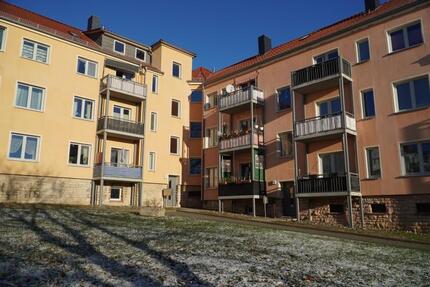 2-Zimmer-Küche-Bad-Balkon! - 301,00&nbsp;EUR Kaltmiete, ca.&nbsp; 50,09&nbsp;m&sup2; in Schöningen (PLZ: 38364)