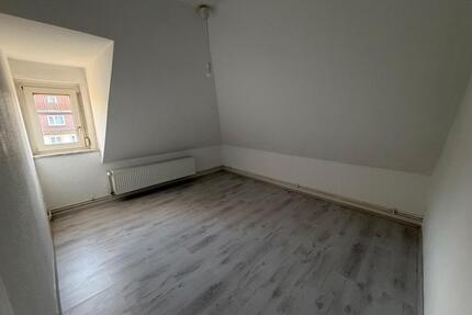 komplett neu, sehr schhön renoviert, von privat - Peine