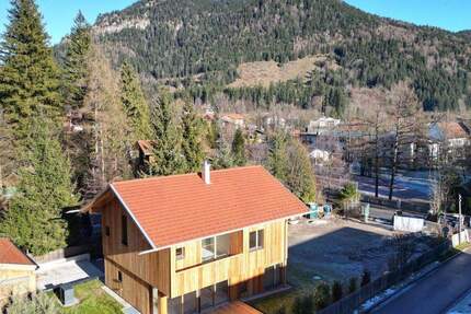 HOCHWERTIGER HOLZBAU AM SCHLIERSEE Ökologisches Juwel in Neuhaus - Premium-Einfamilienhaus - Schliersee / Neuhaus