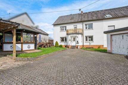 Haus zum Kaufen in Bad Bertrich 211.500,00 € 150.76 m²