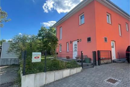 Haus im Stil Stadtvilla zu verkaufen - Strausberg