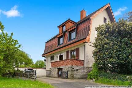 Haus zum Kaufen in Ubstadt-Weiher 450.000,00 € 198.46 m²