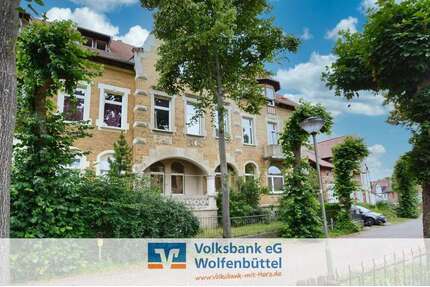Wohnung zum Kaufen in Helmstedt 130.000,00 € 127 m²