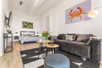 Möbliertes Loft - RUHIG | BALKON | PARKPLATZ | WASCHMASCHINE - Oldenburg Bürgeresch