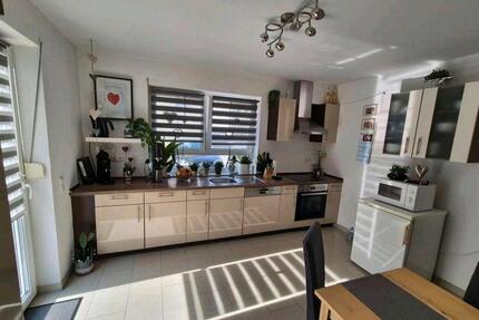 Helle 2-Zimmer-Wohnung mit Stellplatz in Hettingen - Buchen (Odenwald)