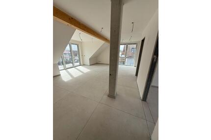 Neubau: Moderne Wohnung mit großem Balkon - Schaafheim