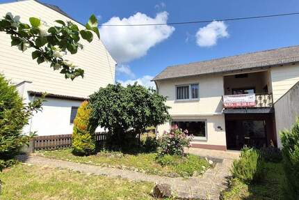 TOP-Preis-Leistungs-Verhältnis! Gepflegtes Wohnhaus mit Garten und Garage! - Longkamp