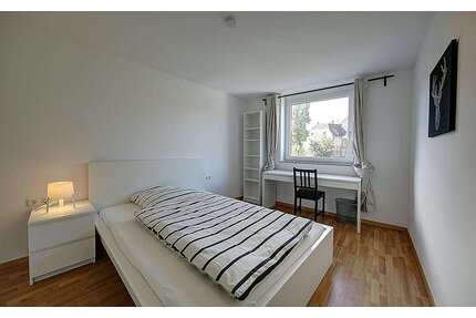 WG-Zimmer in Stuttgart 530,00 € 11 m²