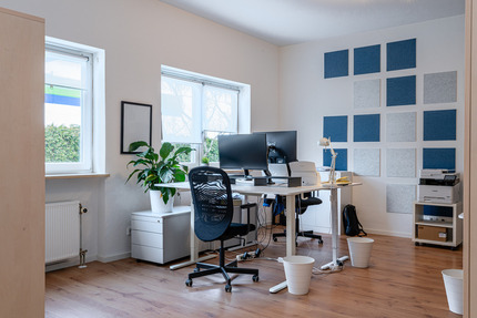 Gilching: Moderner Schreibtischplatz mit 247 Zugang - flexibles Start-up-Feeling