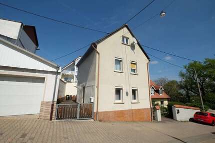 Haus zum Kaufen in Gau-Bischofsheim 320.000,00 € 100 m²