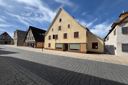 Haus zum Kaufen in Hilpoltstein 230.000,00 € 130.22 m²