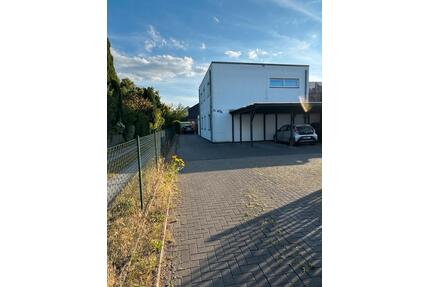 Schöne 4 Zimmer Erdgeschosswohnung provisionsfrei zu verkaufen !! - Delmenhorst Deichhorst