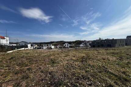 Grundstück zu verkaufen in Ellwangen 314.240,00 € 981 m²