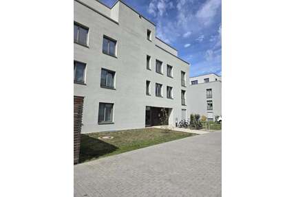 Wohnung zum Mieten in Berlin 1.476,20 € 67.1 m²