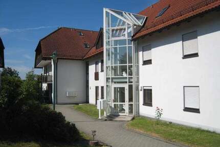 Wohnung zum Mieten in Seifersdorf 520,00 € 62.18 m²