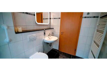 *neu renovierte* barrierefreie 3 Zimmer Wohnung inkl. Einbauküche - Frankenthal (Pfalz)