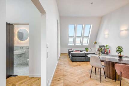 Wohnung zum Mieten in Berlin 3.900,00 € 130 m²