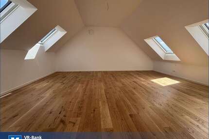 Wohnung zum Kaufen in Bönnigheim 663.000,00 € 135.35 m²