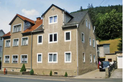Haus zum Mieten in Leutenberg 900,00 € 167 m²