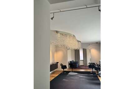 Haus zum Mieten in Duisburg 2.850,00 € 285 m²