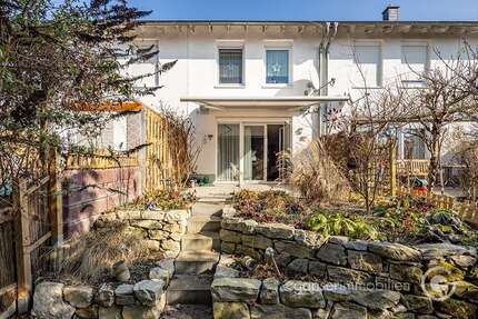 Haus zum Kaufen in Usingen 589.000,00 € 160 m²