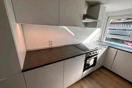 ​Moderne 3-ZKB-Wohnung mit Designer-Küche & Top-Anbindung - Münzenberg