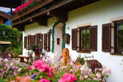 Haus zum Kaufen in Inzell 1.395.000,00 € 294 m²