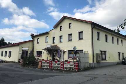 Grundstück zu verkaufen in Zwiesel 325.000,00 € 3240 m²