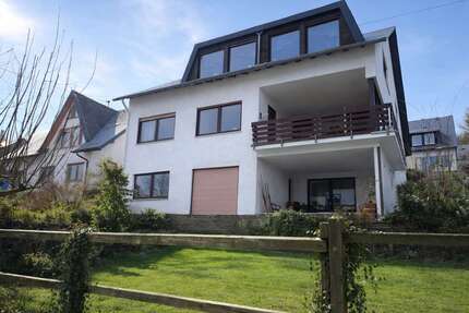 Haus zum Kaufen in Boppard 490.000,00 € 332 m²