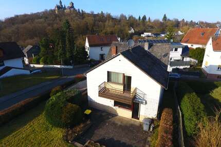 Haus zum Kaufen in Braunfels 195.500,00 € 145 m²