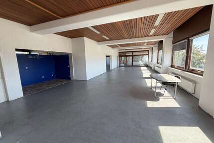 Büro in Weilheim 920,00 € 306 m²
