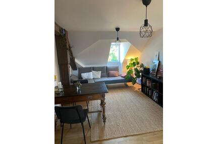 Helle Dachgeschosswohnung mit Balkon in Bamberg am Knöcklein