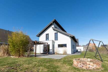 Haus zum Kaufen in Radbruch 610.000,00 € 155.45 m²