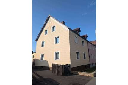 Haus zum Kaufen in Waldsassen 165.000,00 € 146 m²