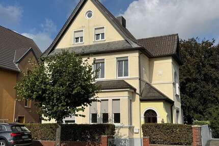 Haus zum Mieten in Aldenhoven 1.760,00 € 230 m²