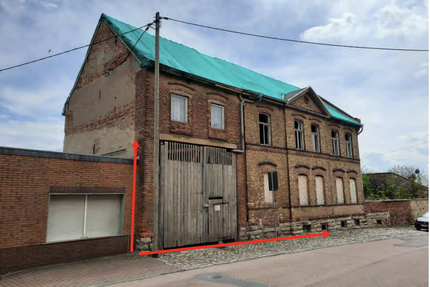 Haus zum Mieten in Nienburg-Neugattersleben 500,00 € 262 m²