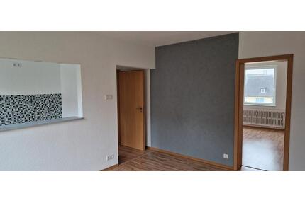 4,5-Zimmer, 79,57m², renoviert ab Mai in Witten zum Vermieten